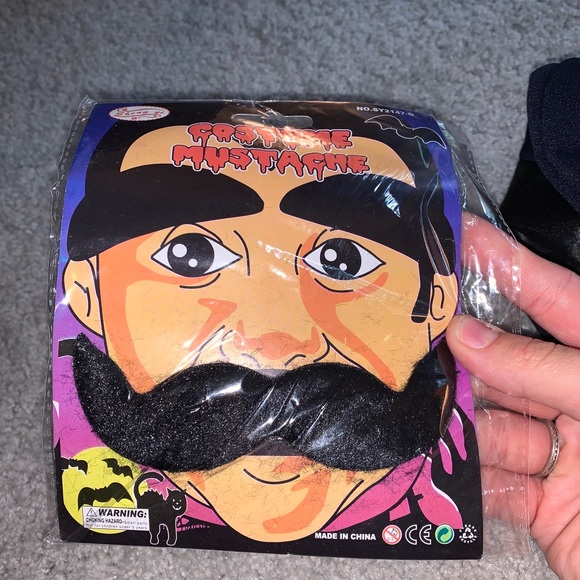 Police Officer Costume - Picture 3 of 4